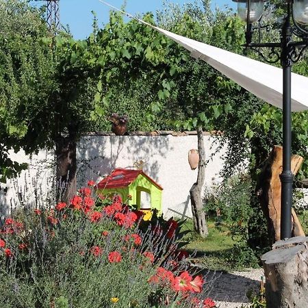 Casa Vacanze Borgo Borghese Сант'Алессіо-Сікуло Екстер'єр фото