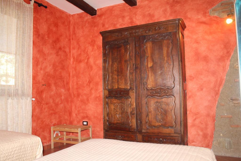Casa Vacanze Borgo Borghese Сант'Алессіо-Сікуло Номер фото