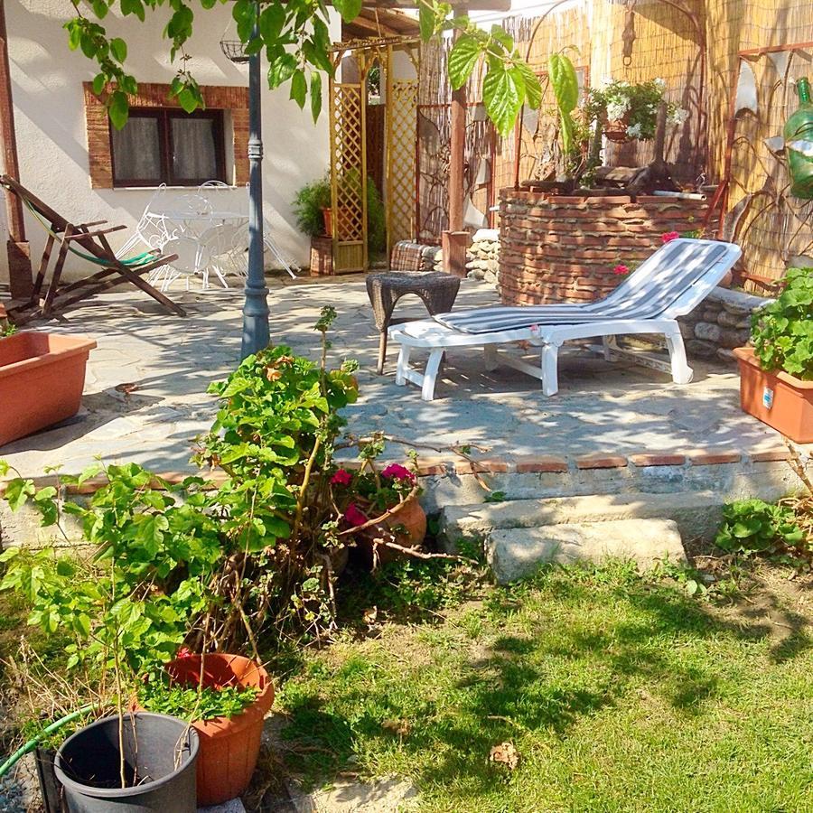 Casa Vacanze Borgo Borghese Сант'Алессіо-Сікуло Екстер'єр фото